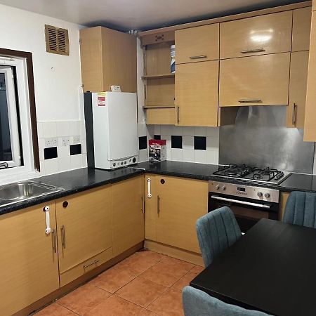 Cosy 2 Bedroom Flat 伦敦 外观 照片