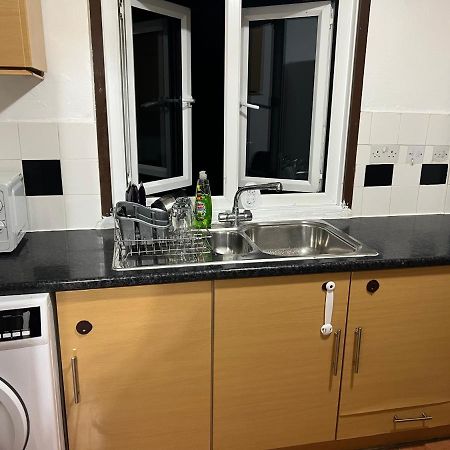Cosy 2 Bedroom Flat 伦敦 外观 照片